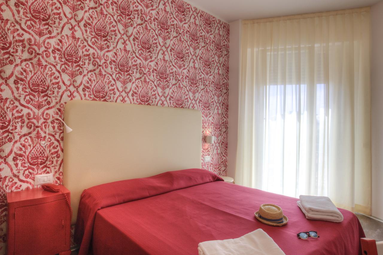 Hotel 2000 Rimini Exteriér fotografie